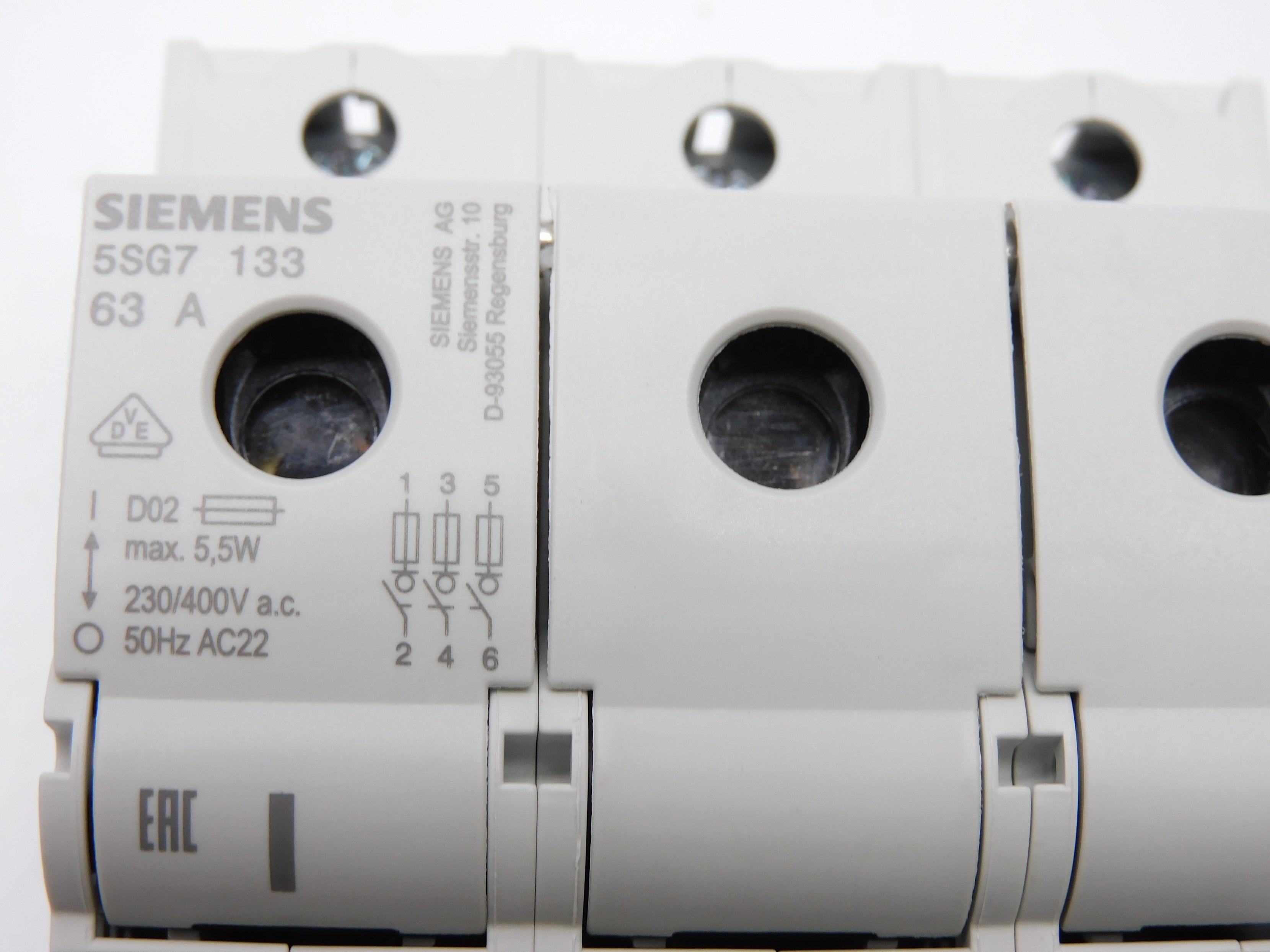 SIEMENS 5SG7-133 NSMP