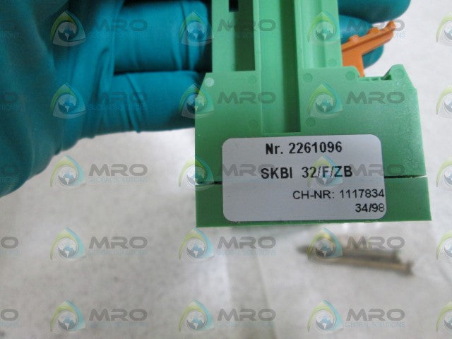 PHOENIX CONTACT CARD BLOCK PLUG IN SKBI 32/F/ZB *NEW IN BOX*