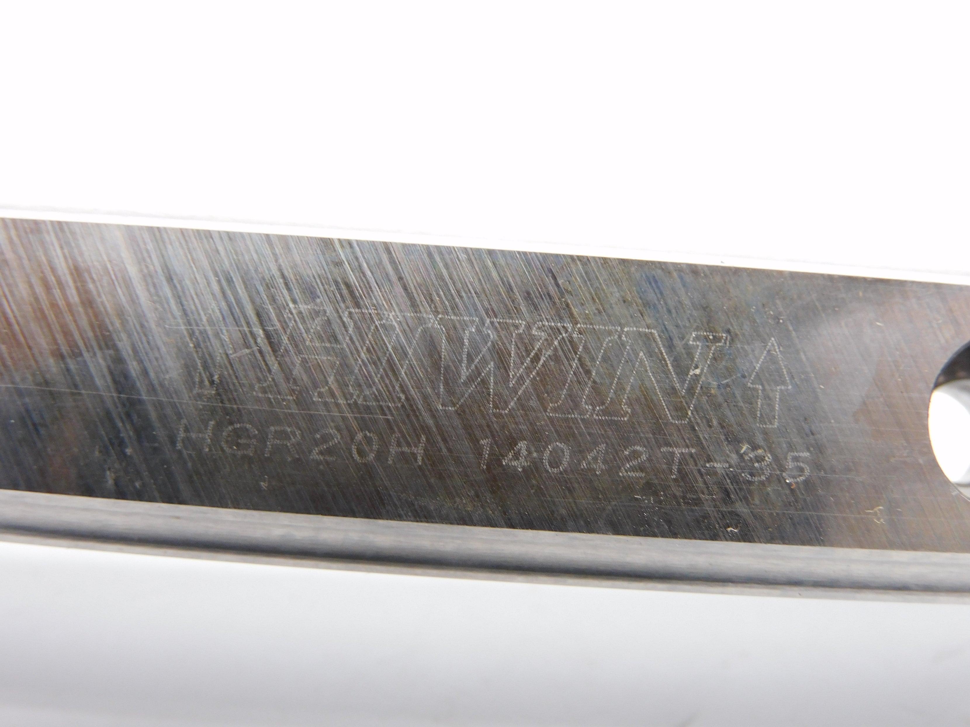 HIWIN HGR20H 14042T-35 NSNP