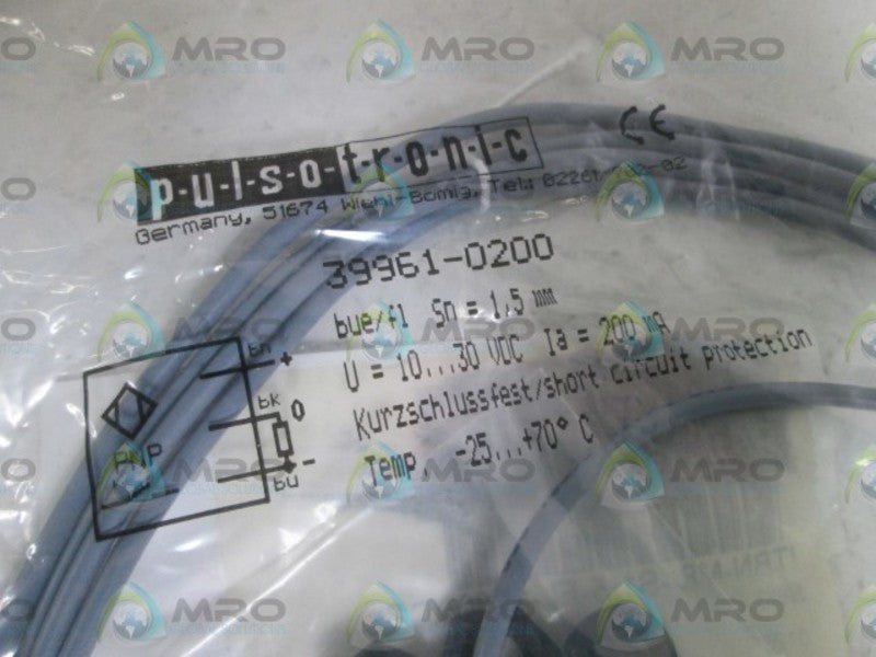 PULSOTRONIC INDUCTIVE PROX. SWITCH 3 9961-0200 *NEW IN FACTORY BAG*