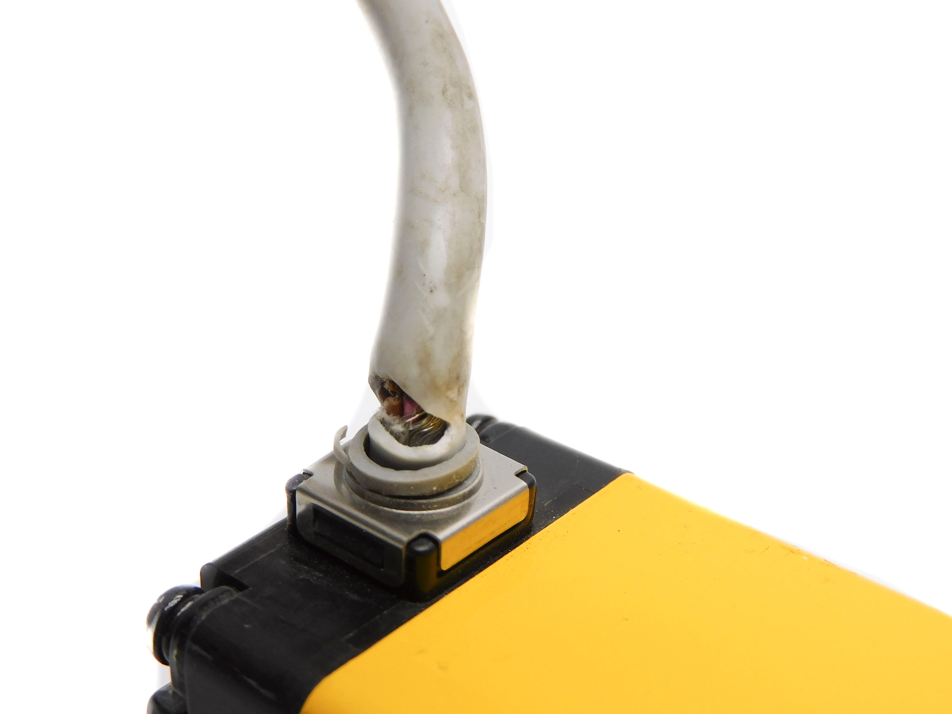 SUNX SF2-EH40P (AS PICTURED) UNMP