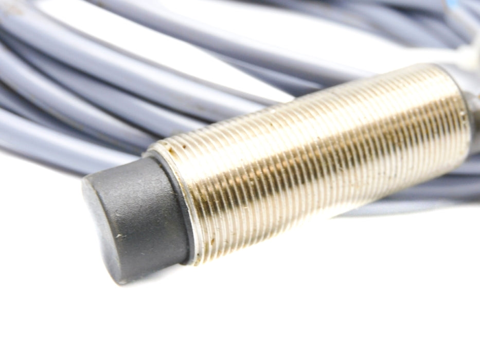 BALLUFF BES-516-213-E4-E-05 UNMP