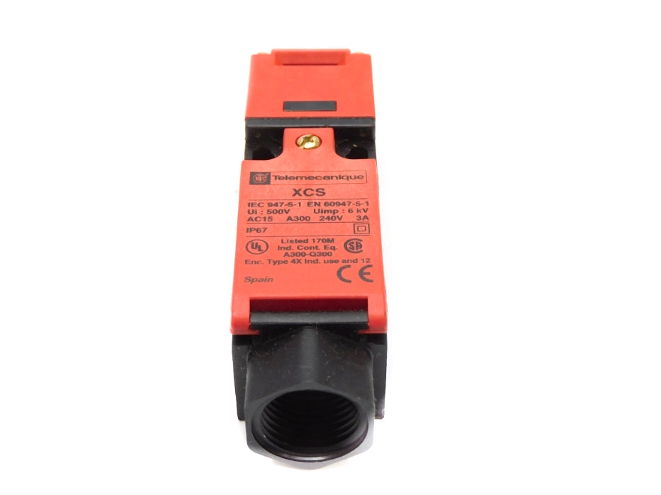 TELEMECANIQUE XCS-PA593 500V 3A NSNP
