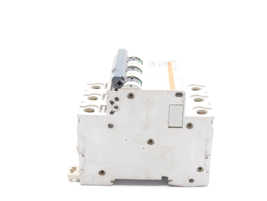 MERLIN GERIN C60N-10A 24538 10A 480VAC UNMP