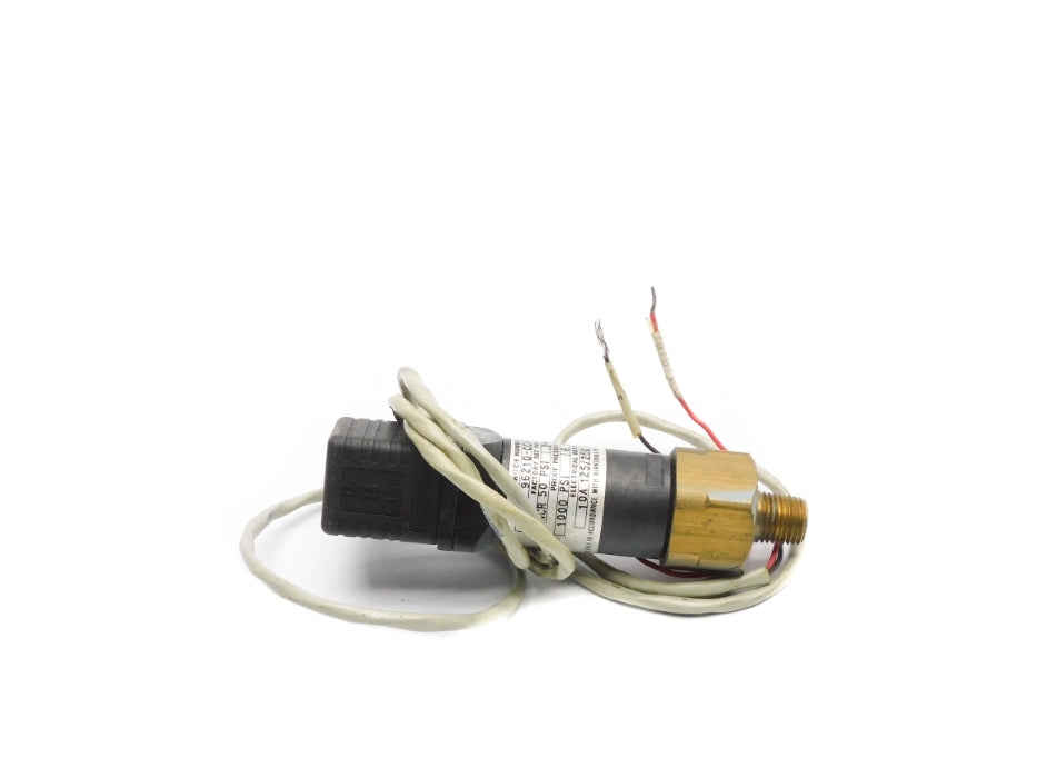 BARKSDALE 96210-CC4-T2 50PSI UNMP