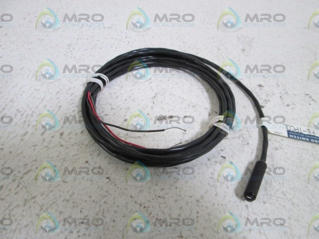 MICROSWITCH FE-TPCOL PHOTOELECTRIC SENSOR *NEW NO BOX*