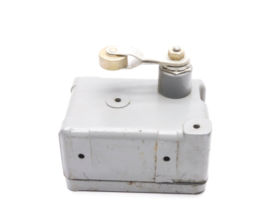 MICRO SWITCH OP-AR 480VAC 15A (GREY) UNMP