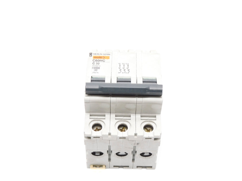 MERLIN GERIN C60HC-C32 25676 32A 415V UNMP