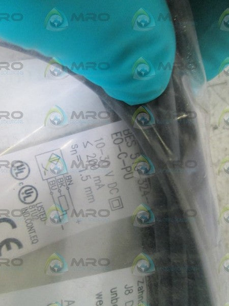 BALLUFF INDUCTIVE SENSOR BES516-324-E0-C-PU-05 * NEW IN BAG *