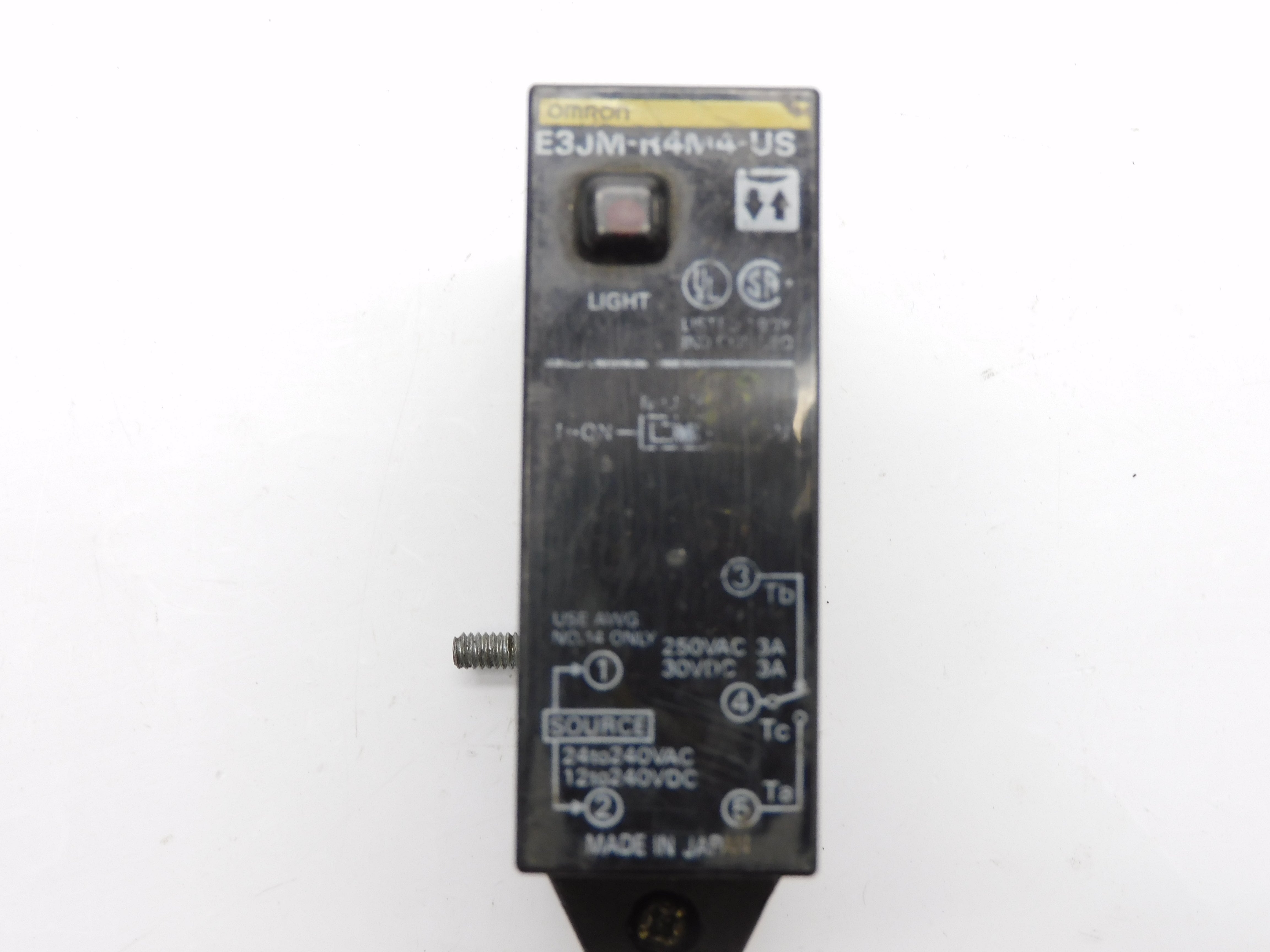 OMRON E3JM-R4M4-US UNMP