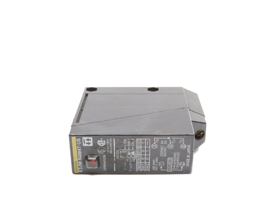 OMRON E3JM-R4M4T-US UNMP