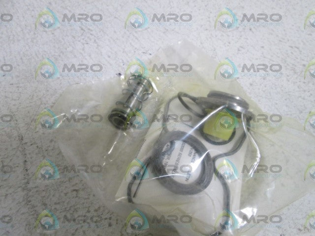 PARKER SOLENOID KIT PS539700 *NEW IN BOX*