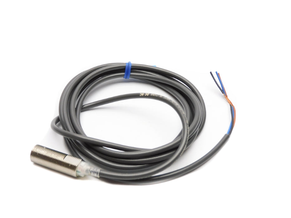 OMRON E2E-X2E2 12-24VDC NSNP