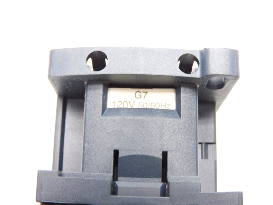 TELEMECANIQUE CAD50G7 120V NSMP