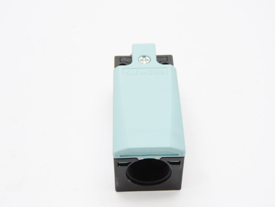 SIEMENS 3SE5232-0HD03 240V 6A NSMP
