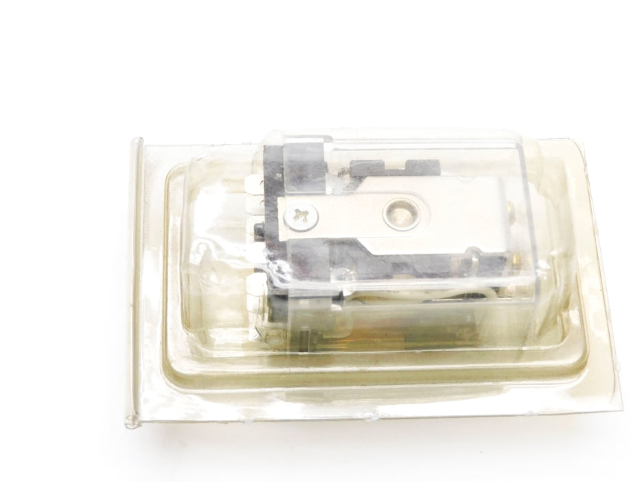 DAYTON 1EHX8 120VAC 16A NSMP
