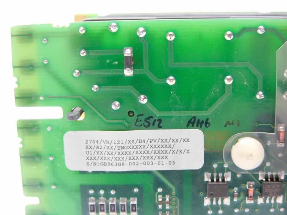EUROTHERM 2704/VH/121/XX/D4/PV/XX/XX/XX/XX/A2 UNMP