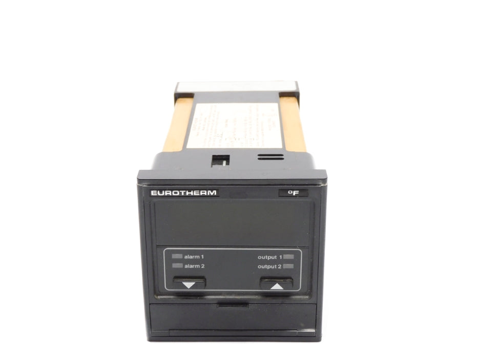 EUROTHERM 810/SCT/TNL/J/0-800F/SPS/S/ST// 0-800'F UNMP