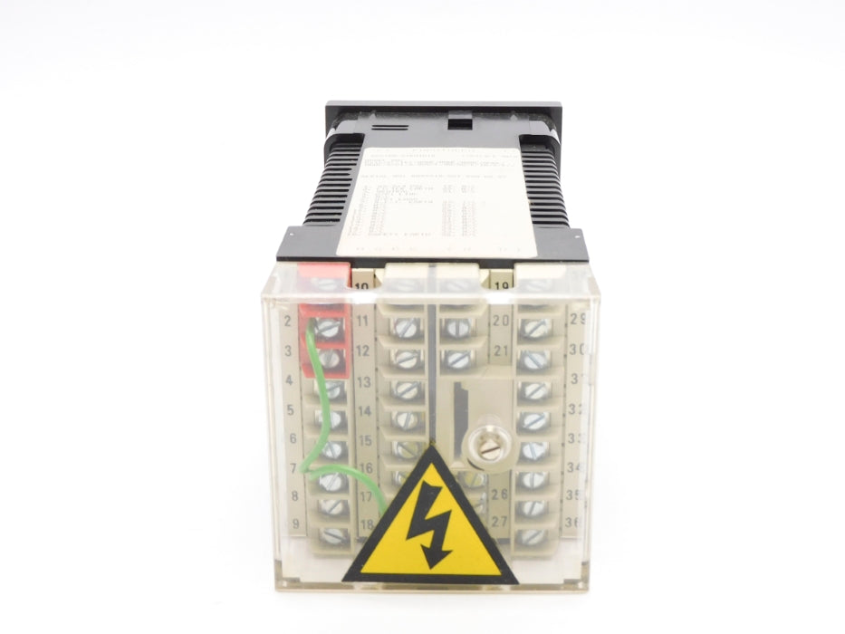 EUROTHERM 815S/TC/TRI/NONE/NONE/NONE/NONE/NONE/S/01 0-800'F NSMP