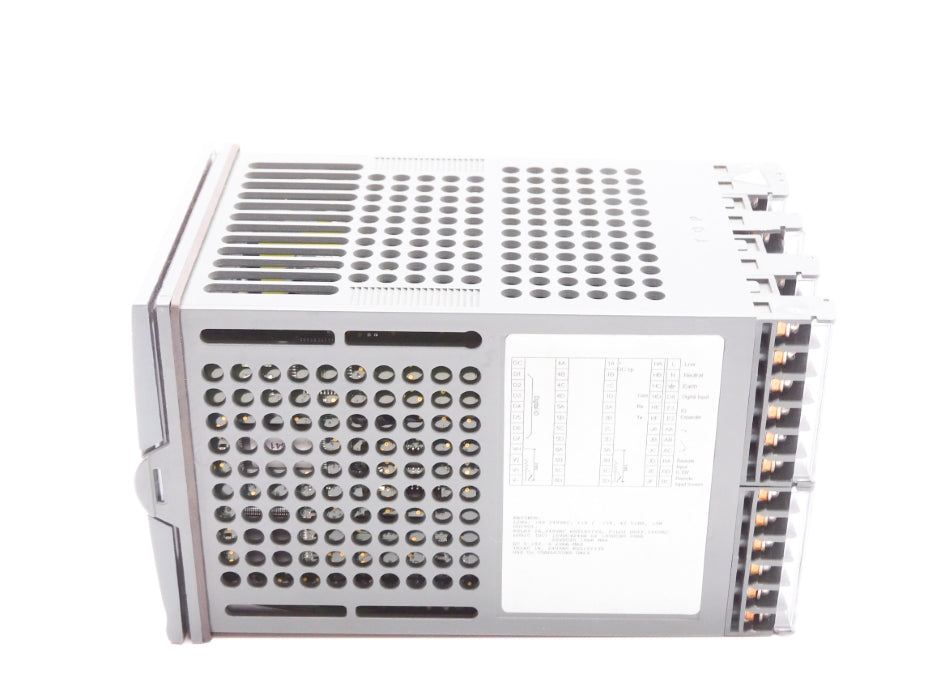 EUROTHERM 2704/VH/121/XX/D4/PV/XX/XX/XX/XX/A2/XX/ENG/XXXXX/XXXXXX/ UNMP