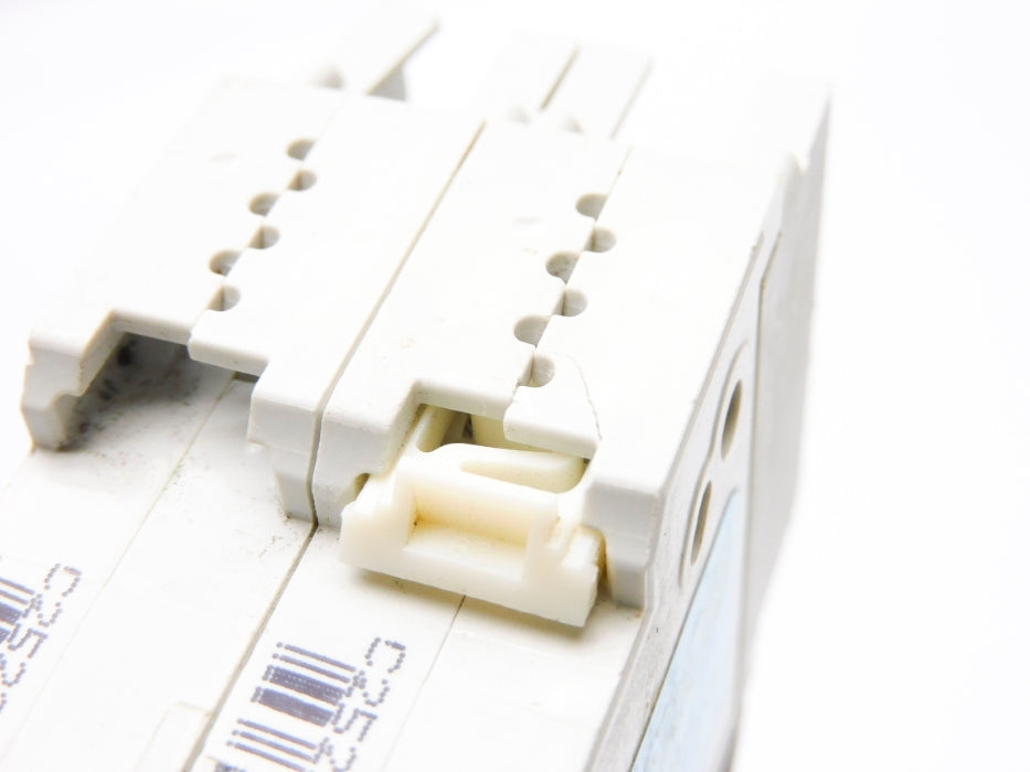 SIEMENS 5SJ4225-7HG42 25A 400V (AS PICTURED) UNMP