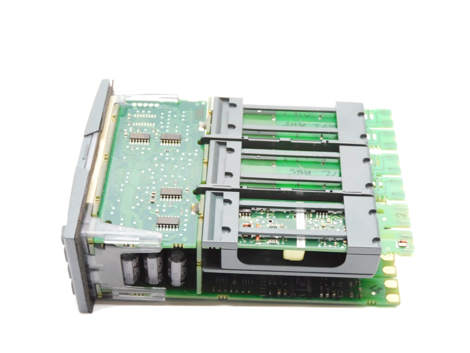 EUROTHERM 2408I/AL/GN/VH/RR/RR/D5/XX/XX/XX/ENG/ (AS PICTURED) UNMP