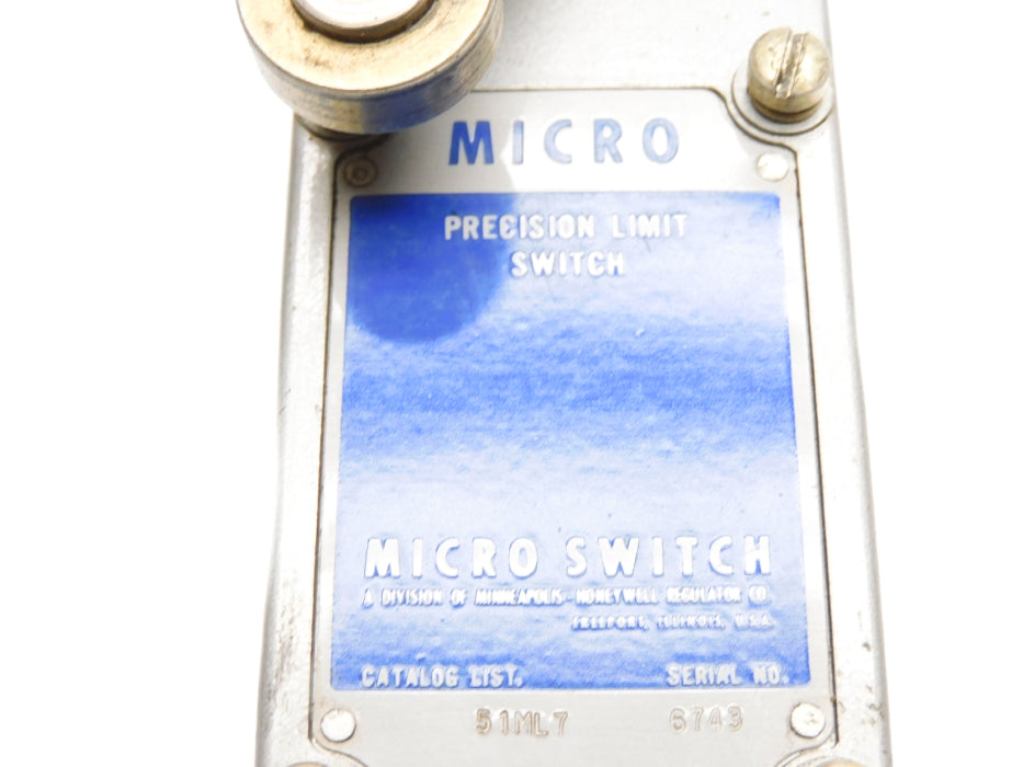 MICRO SWITCH 51ML7 (GREY) UNMP
