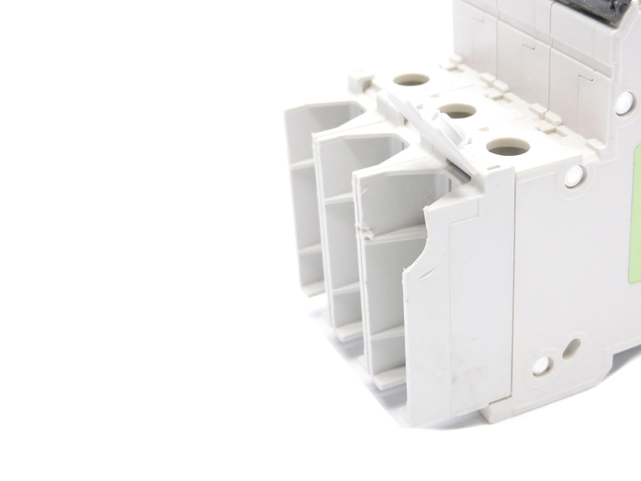 SIEMENS 5SJ4311-8HG42 5A 480/277VAC (AS PICTURED) NSNP