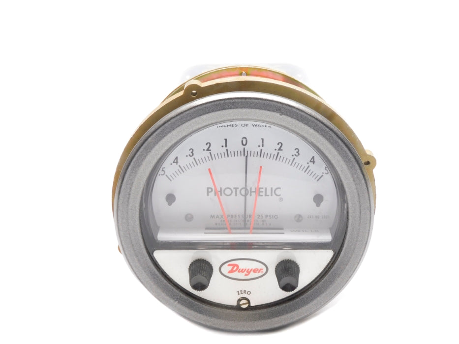 DWYER 3301 25PSIG .5-.5"H2O UNMP
