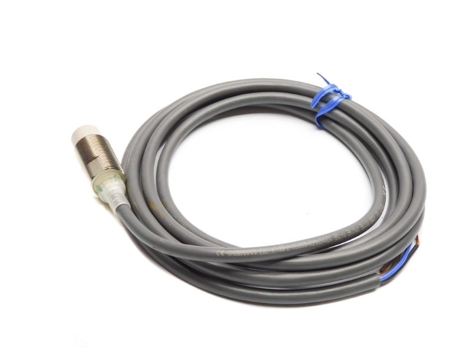OMRON E2E-X10MF2 12-24VDC NSNP