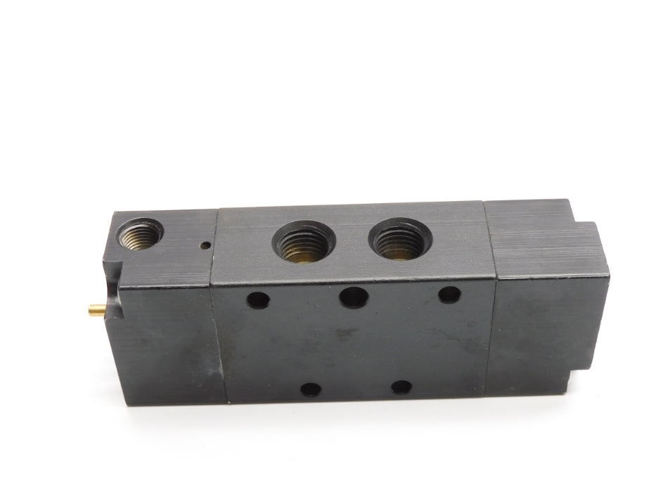 PARKER E20551000 150PSI UNMP