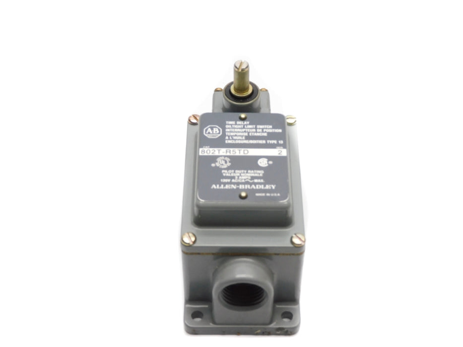 INDUSTRIAL SPARE PART 802T-R5TD SER. 2 120VAC 3A NSNP