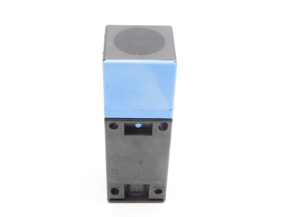 ALLEN BRADLEY 871L-B20E40-T2 SER. A 20-250VAC/DC NSNP