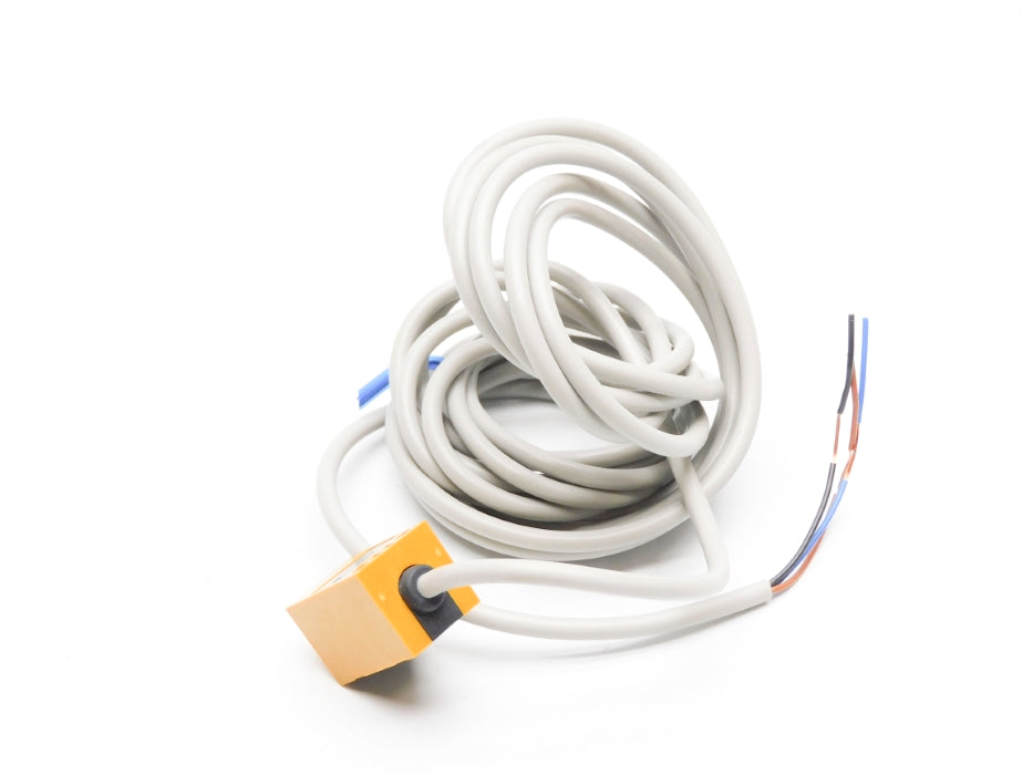 OMRON TL-Q5MB1-3 NSMP