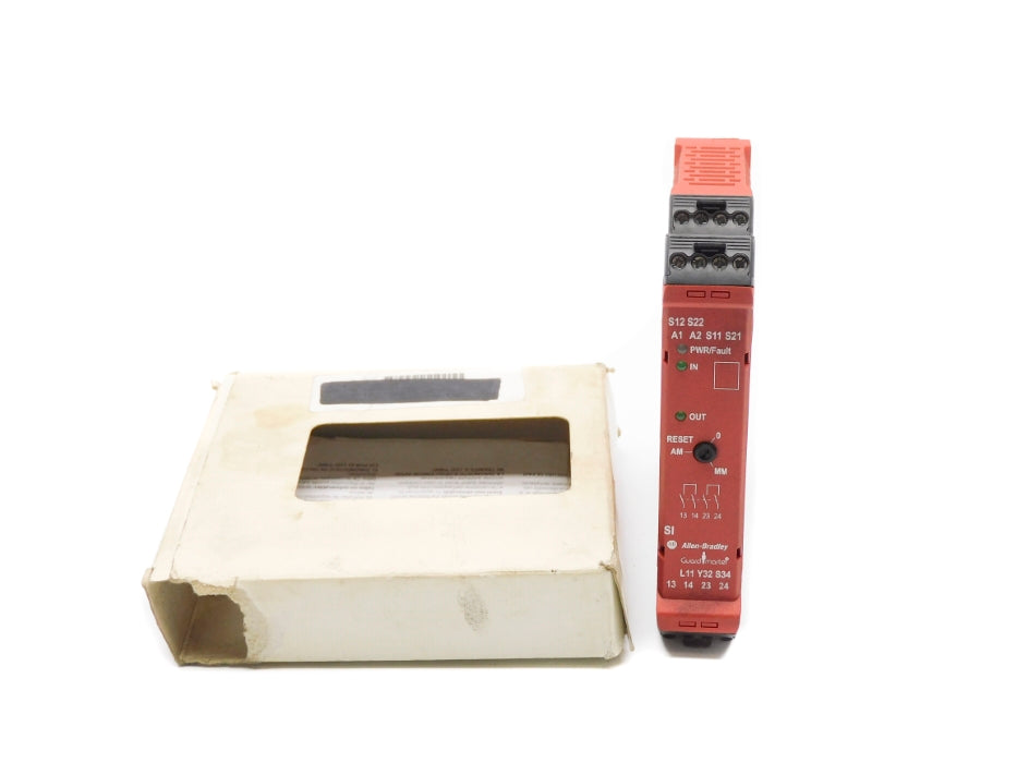 ALLEN BRADLEY 440R-S12R2 SER. A 24VDC (WH) (AS PICTURED) NSMP