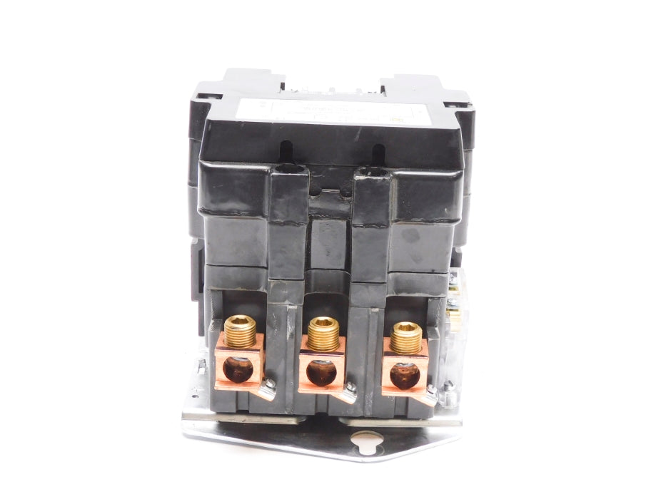 SQUARE D 8502SFO2V02S SER. A 120/110V NUPI