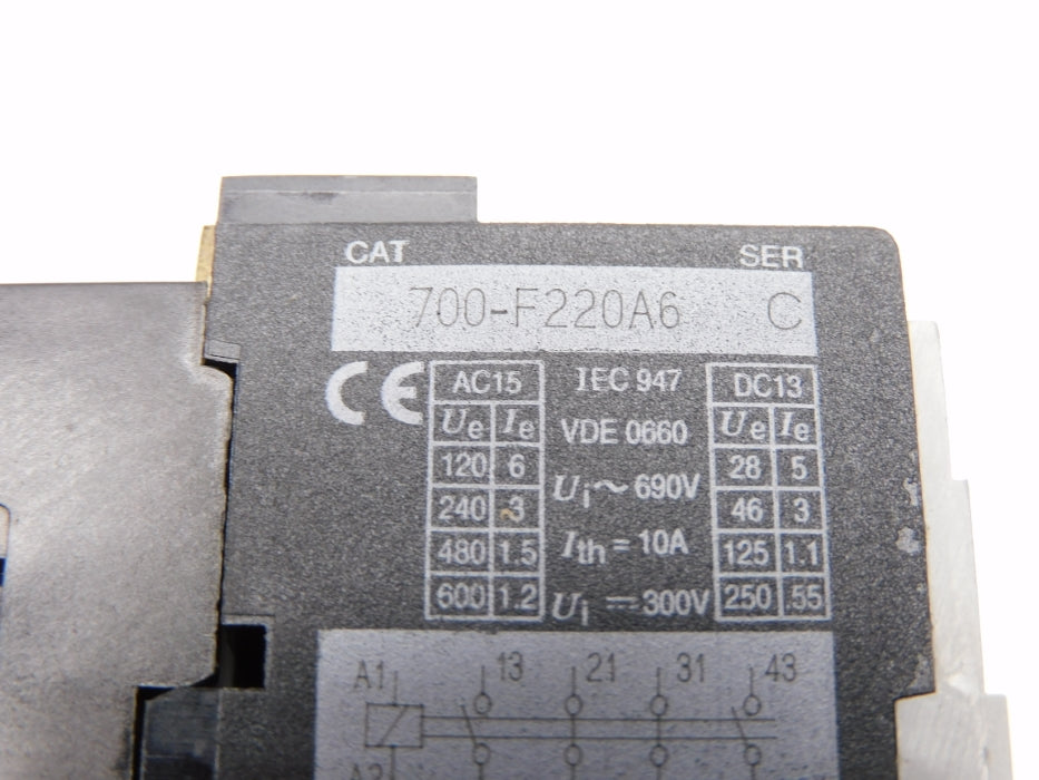 ALLEN BRADLEY 700-F220A6 SER. C 600V (GY/BL) NSMP