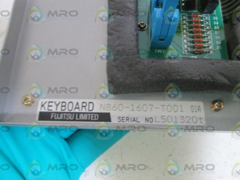 FUJITSU KEYBOARD N860-1607-T001 *NEW NO BOX*