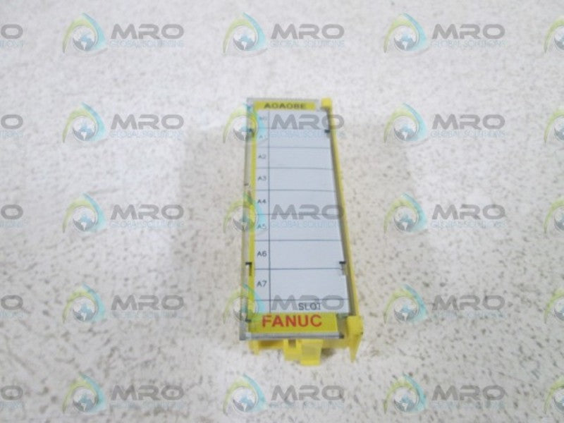 GE FANUC 44D750121 YELLOW TERMINAL BLOCK *NEW NO BOX*