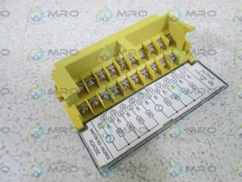 GE FANUC 44D750121 YELLOW TERMINAL BLOCK *NEW NO BOX*
