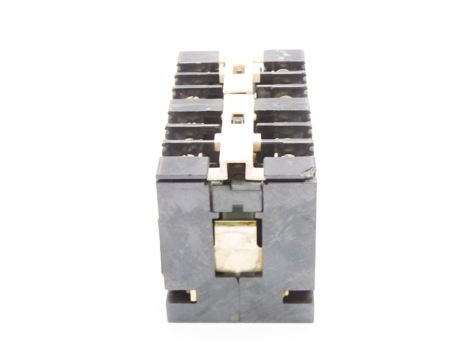 GENERAL ELECTRIC CR120C04002AA 300V 10A (AS PICTURED) UNMP