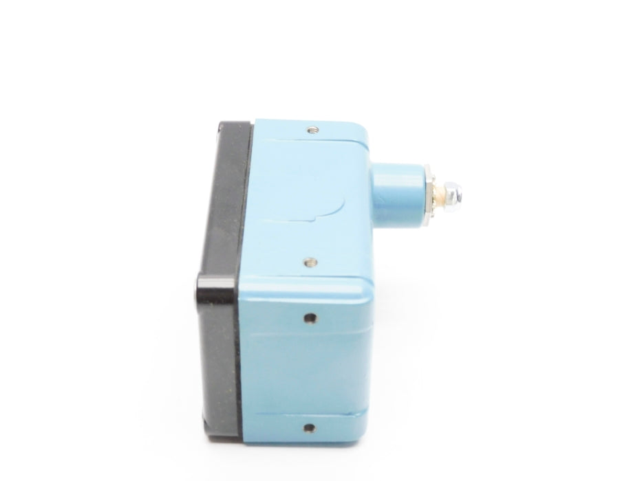 MICRO SWITCH OPD-AR20 (AS PICTURED) NSMP