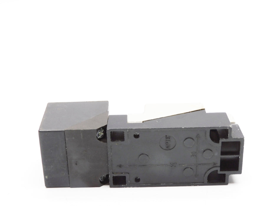BALLUFF BES-517-442-U3-L UNMP