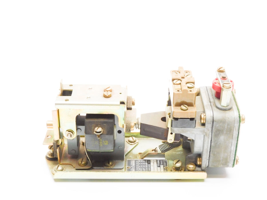 SQUARE D 9050B01D SER. D 110/120V UNMP