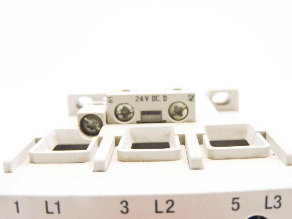 ALLEN BRADLEY 100S-C60DJ14BC SER. B 24VDC UNMP