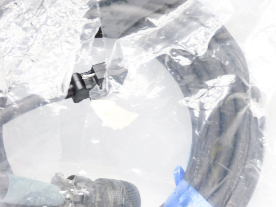 OMRON R88A-CRUB010N (AS PICTURED) NSMP