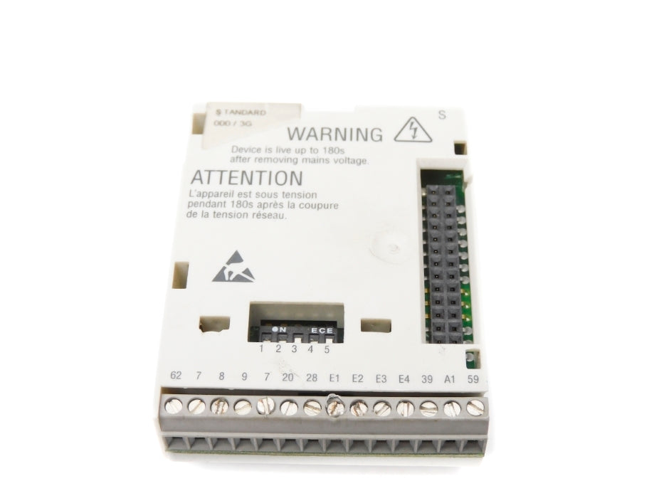 LENZE E82ZAFSC000 13140243 UNMP