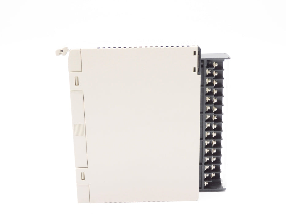 OMRON C200H-DA003 NSMP