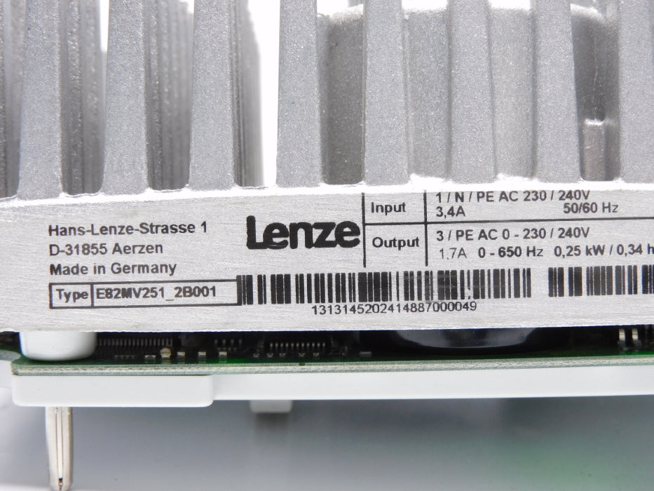 LENZE E82MV251-2B001 (AS PICTURED) UNMP