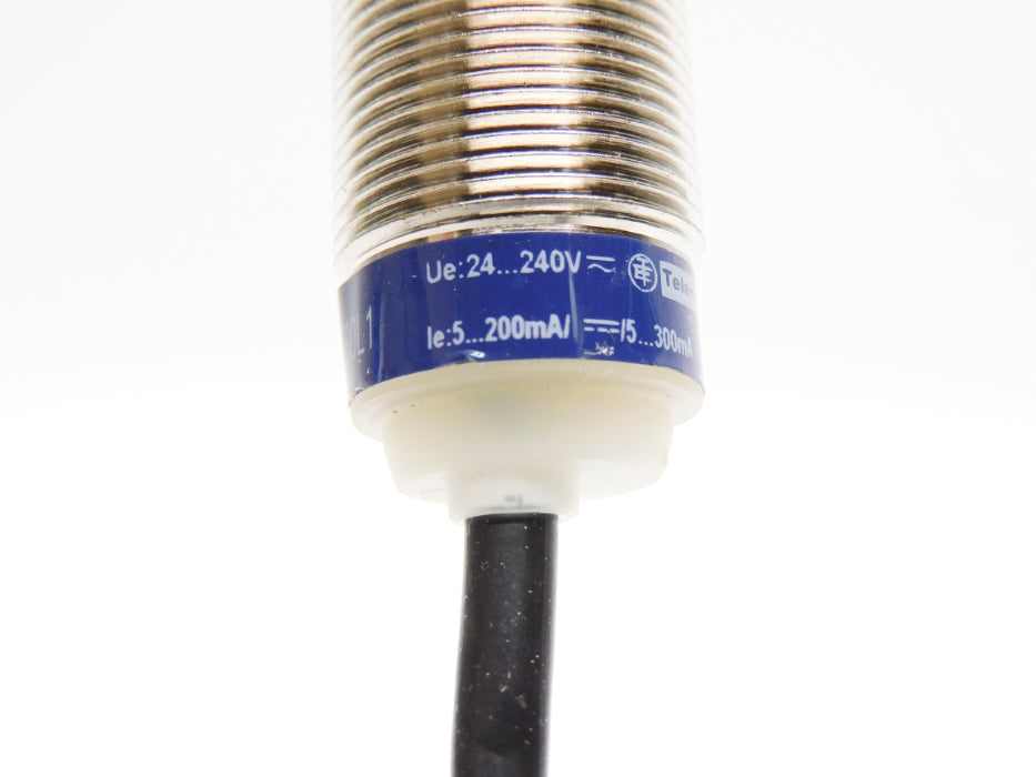 TELEMECANIQUE XS1M18MA230L1 NSMP